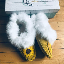 Adult- Women's Moccasin Kit