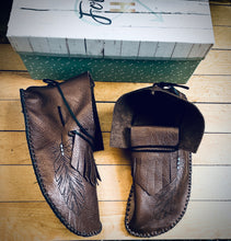 Feather Summer Moccasin Kit- Ladies