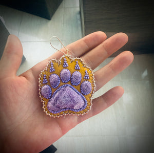 Bear paw Tufted Earring Kit