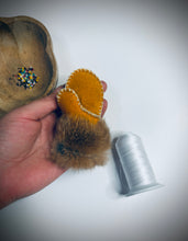 Mini Mitten Keychain kit