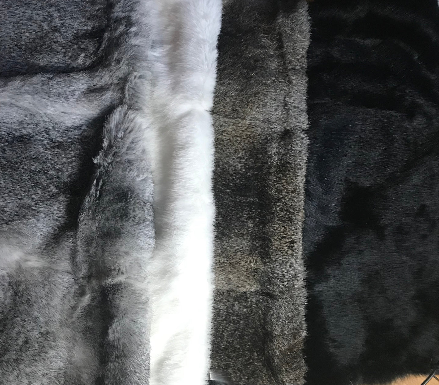 Rabbit fur plate