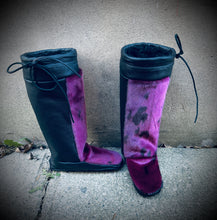 Ready to ship Mukluks size 7