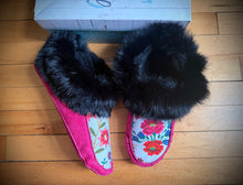 READY TO SHIP Ladies size 9 Moccasins