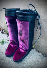 Ready to ship Mukluks size 7