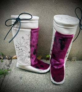 Ready to ship Seal Mukluks size 9