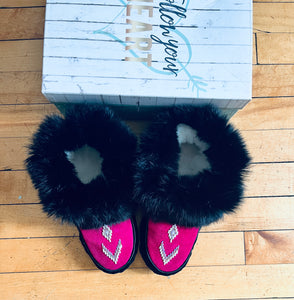 Ready to ship Moccasins size 6