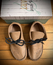 READY TO SHIP  Ladies size 7 Everyday Moccasins