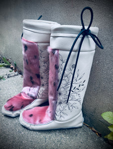 Ready to ship Seal Mukluks size 9