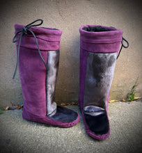 Ready to ship Mukluks size 9