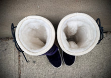 Ready to ship Mukluks size 7 ladies