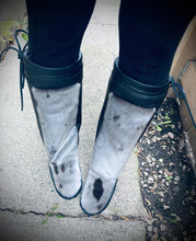 Ready to ship Mukluks size 6