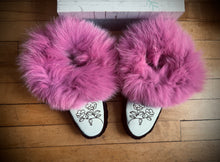Ready to ship size 8 fox fur moccasins