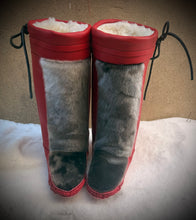 Ready to ship Seal Mukluks size 8 ladies