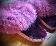 Ready to ship size 8 fox fur moccasins