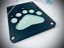 Magnetic lid Bear paw beading tray