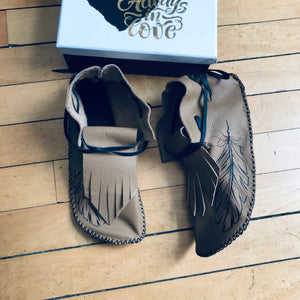 Feather Summer Moccasin Kit- Ladies